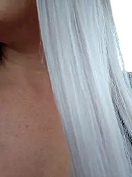 Snapshot of MILFBARBY chatting on February 2025 08:14:01 AM MILFBARBY online show from February 2025 08:14:01 AM