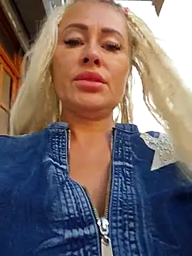 Snapshot of MILFBARBY chatting on September 2025 07:08:02 AM MILFBARBY online show from September 2025 07:08:02 AM