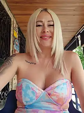 Snapshot of MILFBARBY chatting on June 2026 07:13:02 AM MILFBARBY online show from June 2026 07:13:02 AM