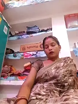 Snapshot of CHANDNi_700 chatting on June 2026 06:34:01 AM CHANDNi 700 online show from June 2026 06:34:01 AM