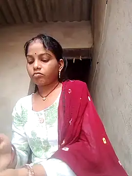 Snapshot of CHANDNi_700 chatting on June 2026 01:47:02 AM CHANDNi 700 online show from June 2026 01:47:02 AM