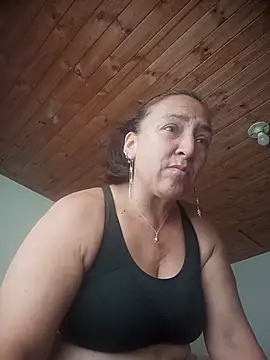 Snapshot of dangerous_milf chatting on June 2026 02:55:02 PM dangerous milf online show from June 2026 02:55:02 PM