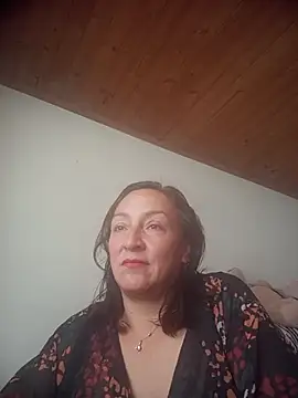 Snapshot of dangerous_milf chatting on July 2026 06:03:01 PM dangerous milf online show from July 2026 06:03:01 PM