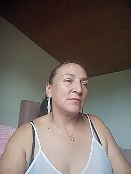 Snapshot of dangerous_milf chatting on July 2026 05:20:01 PM dangerous milf online show from July 2026 05:20:01 PM