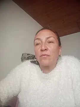Snapshot of dangerous_milf chatting on July 2026 05:08:02 PM dangerous milf online show from July 2026 05:08:02 PM