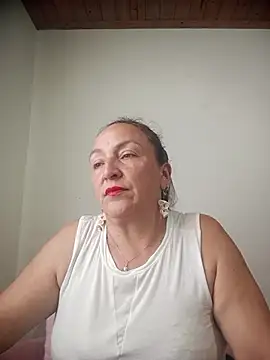Snapshot of dangerous_milf chatting on July 2026 08:44:01 PM dangerous milf online show from July 2026 08:44:01 PM
