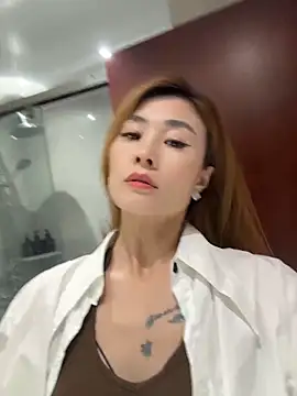 Snapshot of okgirl_23 chatting on June 2026 01:55:02 PM okgirl 23 online show from June 2026 01:55:02 PM