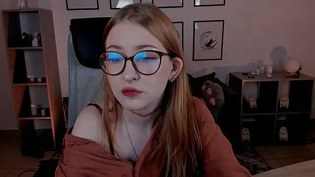 lanafitch online show from May 2026 10:32:02 AM