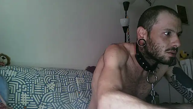 Snapshot of imponenteZeus chatting on May 2026 01:18:02 PM imponenteZeus online show from May 2026 01:18:02 PM