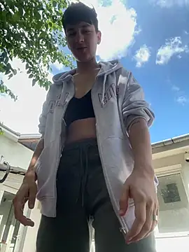 JessyAdoryx online show from May 2026 12:00:02 PM