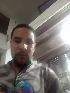 Tomaajek online show from May 2026 03:38:01 PM