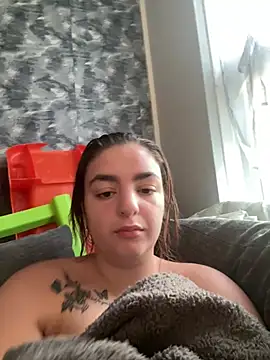 Snapshot of LexiXXoo chatting on May 2026 05:14:02 AM LexiXXoo online show from May 2026 05:14:02 AM