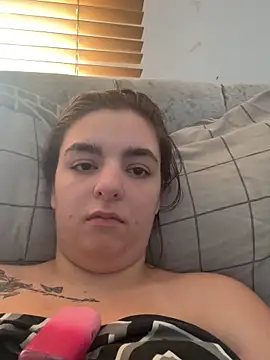 Snapshot of LexiXXoo chatting on June 2026 08:24:02 AM LexiXXoo online show from June 2026 08:24:02 AM