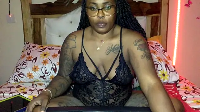 creamyamber online show from April 2026 01:39:01 AM