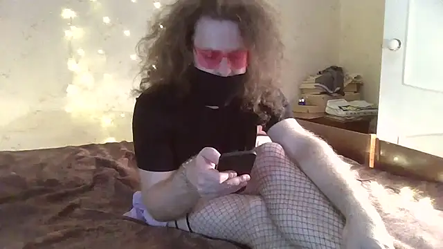Snapshot of Vafler-Jane chatting on May 2026 04:50:01 PM Vafler-Jane online show from May 2026 04:50:01 PM