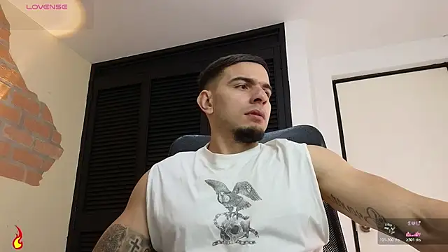 Snapshot of Josh_miller01 chatting on June 2026 01:14:01 PM Josh miller01 online show from June 2026 01:14:01 PM