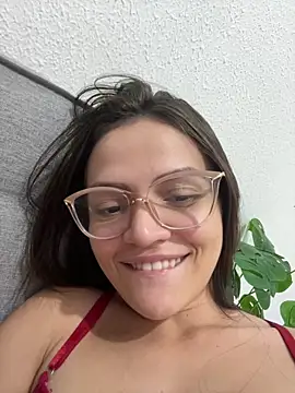 Snapshot of Sarah__hot chatting on May 2026 11:23:04 PM Sarah hot online show from May 2026 11:23:04 PM