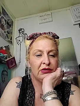 NutNmyGUTdaddy online show from June 2026 08:28:01 AM