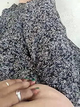 Snapshot of Cut_lady234 chatting on June 2026 01:28:02 AM Cut lady234 online show from June 2026 01:28:02 AM