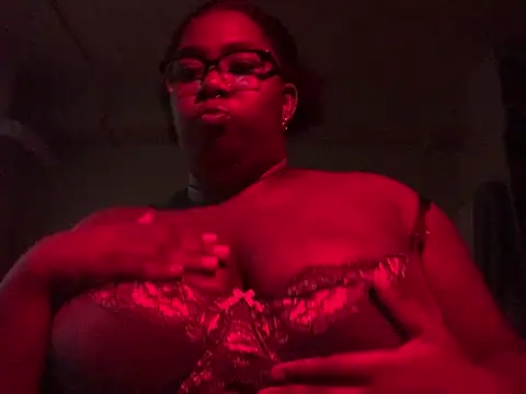 chocolateslut213 online show from June 2026 01:21:02 AM