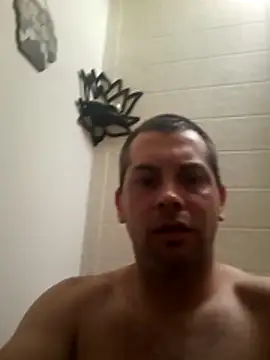 Snapshot of Johnathanleenol chatting on June 2026 06:07:02 AM Johnathanleenol online show from June 2026 06:07:02 AM
