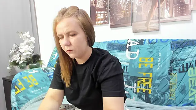 Snapshot of Dear_hollyy chatting on June 2026 01:19:01 AM Dear hollyy online show from June 2026 01:19:01 AM