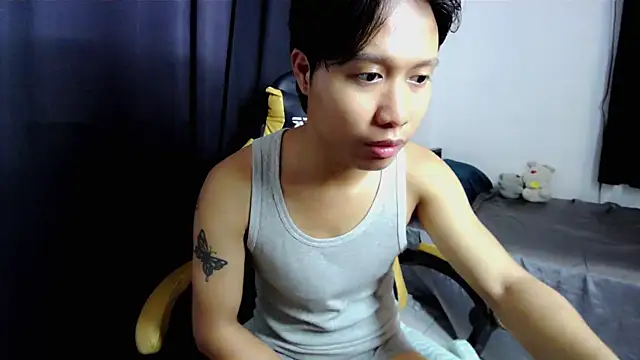 Snapshot of caspian_cum chatting on June 2026 01:43:02 AM caspian cum online show from June 2026 01:43:02 AM