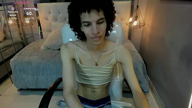 Snapshot of felix_haze chatting on June 2026 06:10:01 PM felix haze online show from June 2026 06:10:01 PM