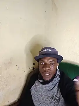 Snapshot of Rhulani777 chatting on May 2026 12:30:01 AM Rhulani777 online show from May 2026 12:30:01 AM