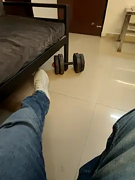 MrgigoloNCRRR9 online show from June 2026 03:27:02 AM