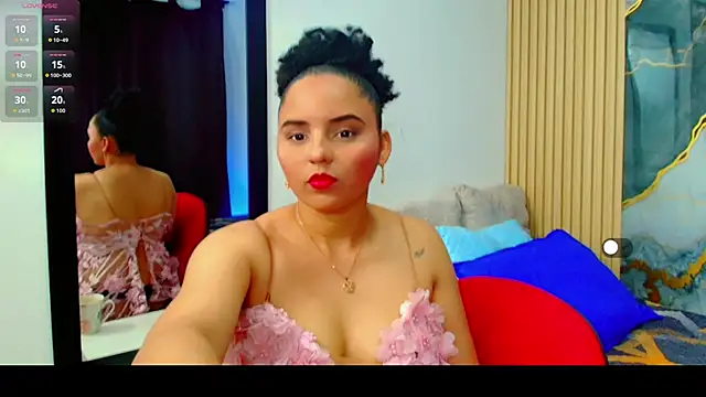Snapshot of Sol__Latina chatting on June 2026 03:34:01 AM Sol Latina online show from June 2026 03:34:01 AM