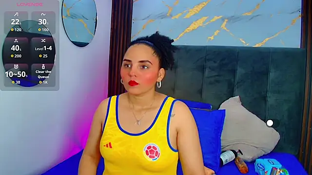 Snapshot of Sol__Latina chatting on June 2026 02:47:02 AM Sol Latina online show from June 2026 02:47:02 AM