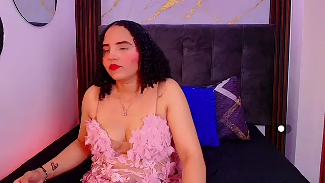 Snapshot of Sol__Latina chatting on June 2026 03:31:01 AM Sol Latina online show from June 2026 03:31:01 AM