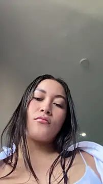 Snapshot of Tatiana123_ chatting on May 2026 07:21:01 PM Tatiana123 online show from May 2026 07:21:01 PM