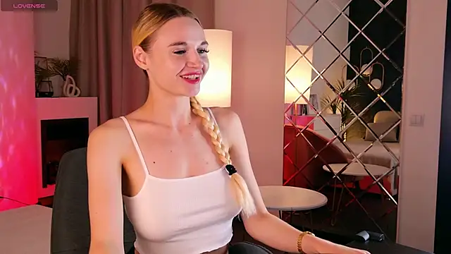 Snapshot of Mila__Lux chatting on July 2026 05:49:02 AM Mila Lux online show from July 2026 05:49:02 AM