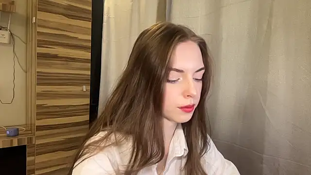 Snapshot of BonitaBright chatting on June 2026 06:36:02 AM BonitaBright online show from June 2026 06:36:02 AM