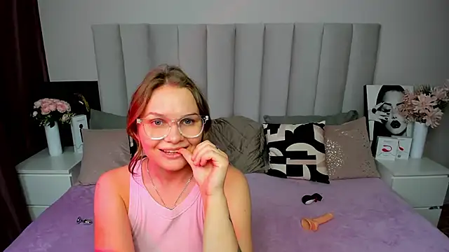 KattyWests online show from June 2026 01:19:01 AM