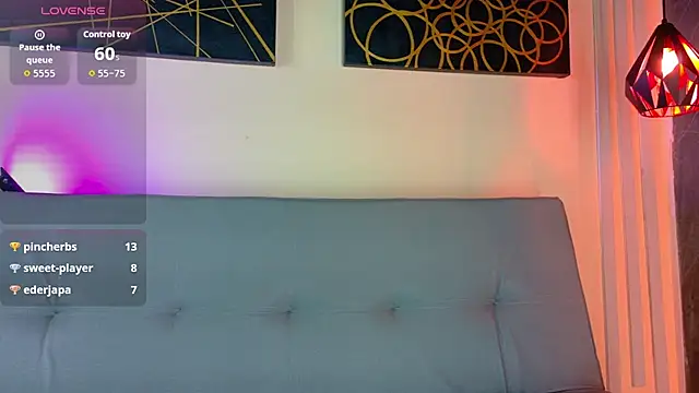 Snapshot of Sofi_Williams2 chatting on June 2026 06:23:02 AM Sofi Williams2 online show from June 2026 06:23:02 AM