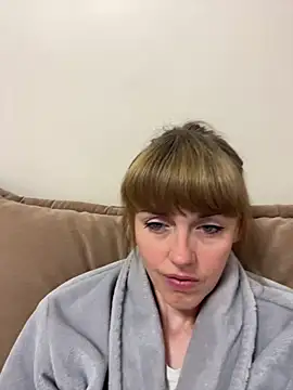 Snapshot of Kamilochka29511 chatting on May 2026 05:27:02 AM Kamilochka29511 online show from May 2026 05:27:02 AM