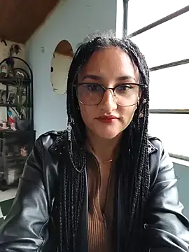 Snapshot of CAROLINA--04 chatting on May 2026 03:08:02 PM CAROLINA--04 online show from May 2026 03:08:02 PM