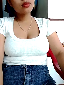 Mirra-a online show from June 2026 02:21:02 AM