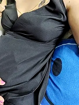 MrAndMrsDesiHot online show from May 2026 04:08:02 AM