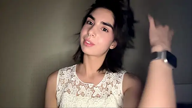 Snapshot of JessiaRuezga chatting on June 2026 12:22:02 PM JessiaRuezga online show from June 2026 12:22:02 PM