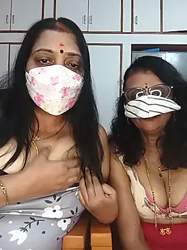 Snapshot of Kannada_telugu_lesbians chatting on June 2026 04:05:01 PM Kannada telugu lesbians online show from June 2026 04:05:01 PM