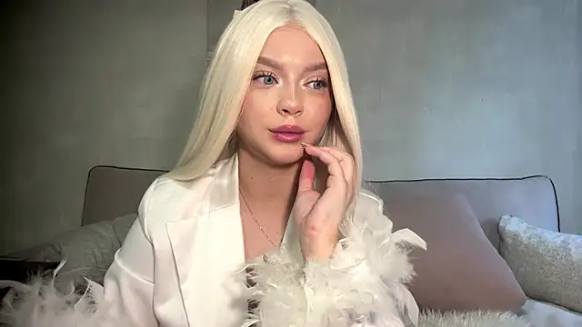 RussianGirlXX online show from May 2026 03:11:01 PM