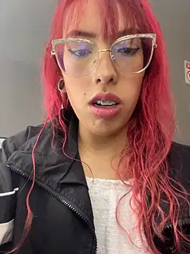 Snapshot of MeraSecretXXX chatting on May 2026 12:24:01 PM MeraSecretXXX online show from May 2026 12:24:01 PM