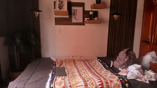 Snapshot of Evaa_campbell chatting on June 2026 01:46:02 PM Evaa campbell online show from June 2026 01:46:02 PM