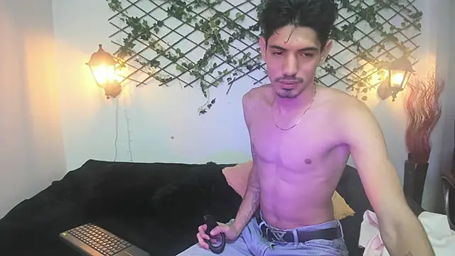 Snapshot of iamfabri chatting on May 2026 04:51:01 AM iamfabri online show from May 2026 04:51:01 AM