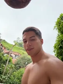 Jamess White online show from July 2026 10:20:01 PM