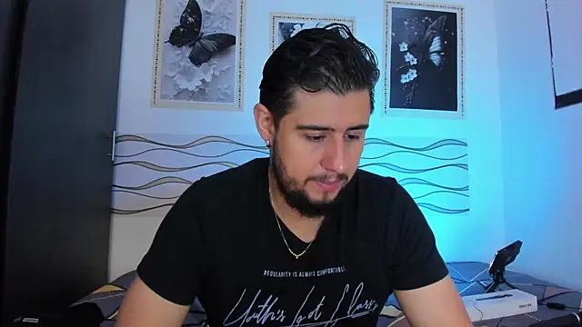 Ryan evannss  online show from July 2026 12:22:02 PM